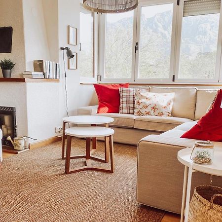 Penzion Bella Kalma, Acogedora Casa Con Parking, Jardin Y Wifi Llanes Exteriér fotografie