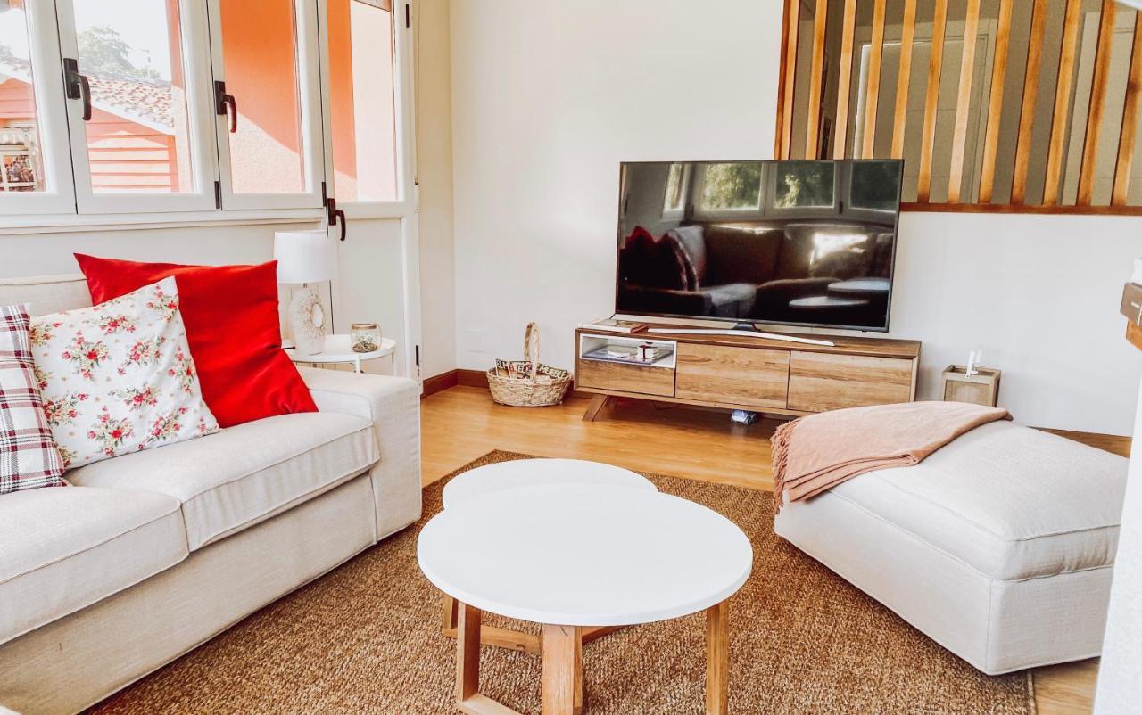 Penzion Bella Kalma, Acogedora Casa Con Parking, Jardin Y Wifi Llanes Exteriér fotografie