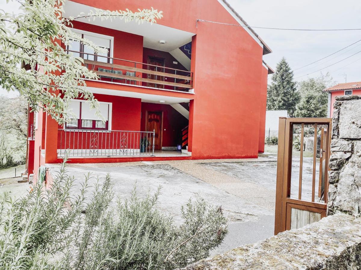 Penzion Bella Kalma, Acogedora Casa Con Parking, Jardin Y Wifi Llanes Exteriér fotografie
