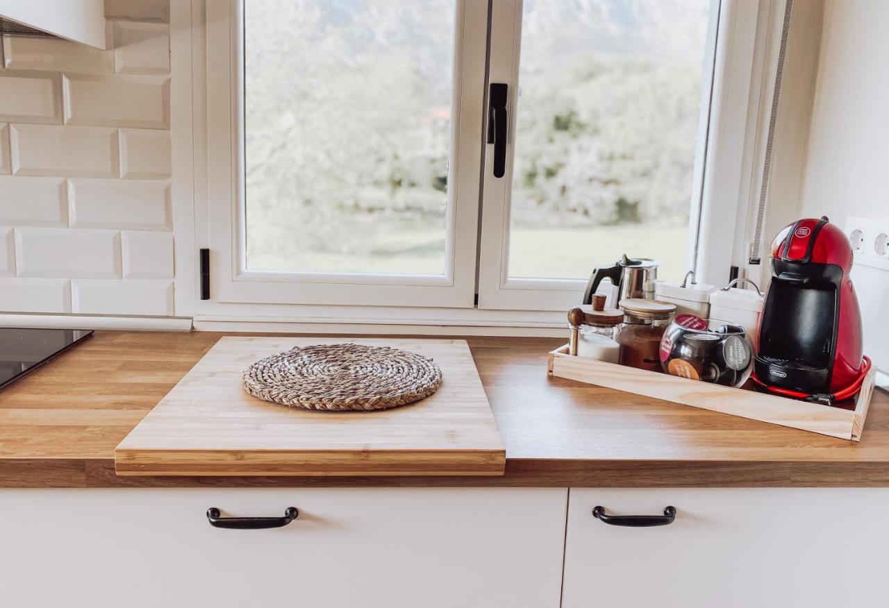 Penzion Bella Kalma, Acogedora Casa Con Parking, Jardin Y Wifi Llanes Exteriér fotografie